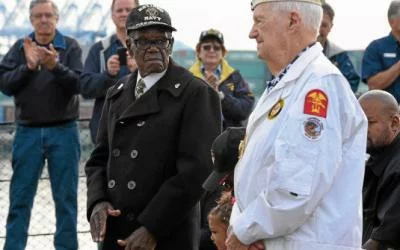USS Iowa in San Pedro hosts last black survivor of Pearl Harbor attack