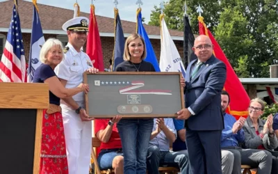 USS Iowa Presents Commissioning Pennant To Namesake State