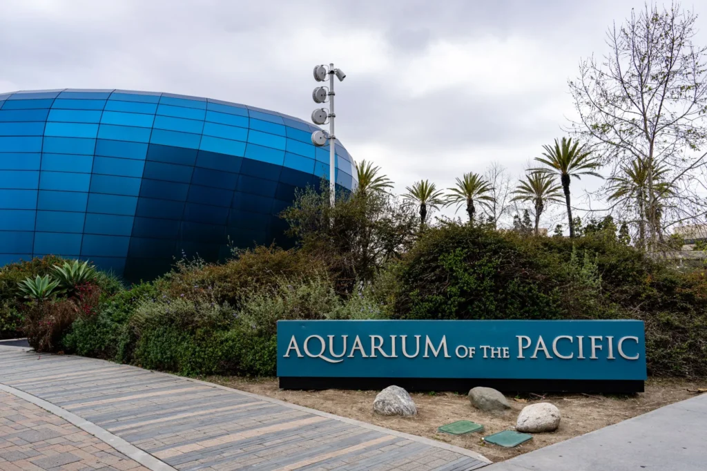 Aquarium-of-the-Pacific_2000